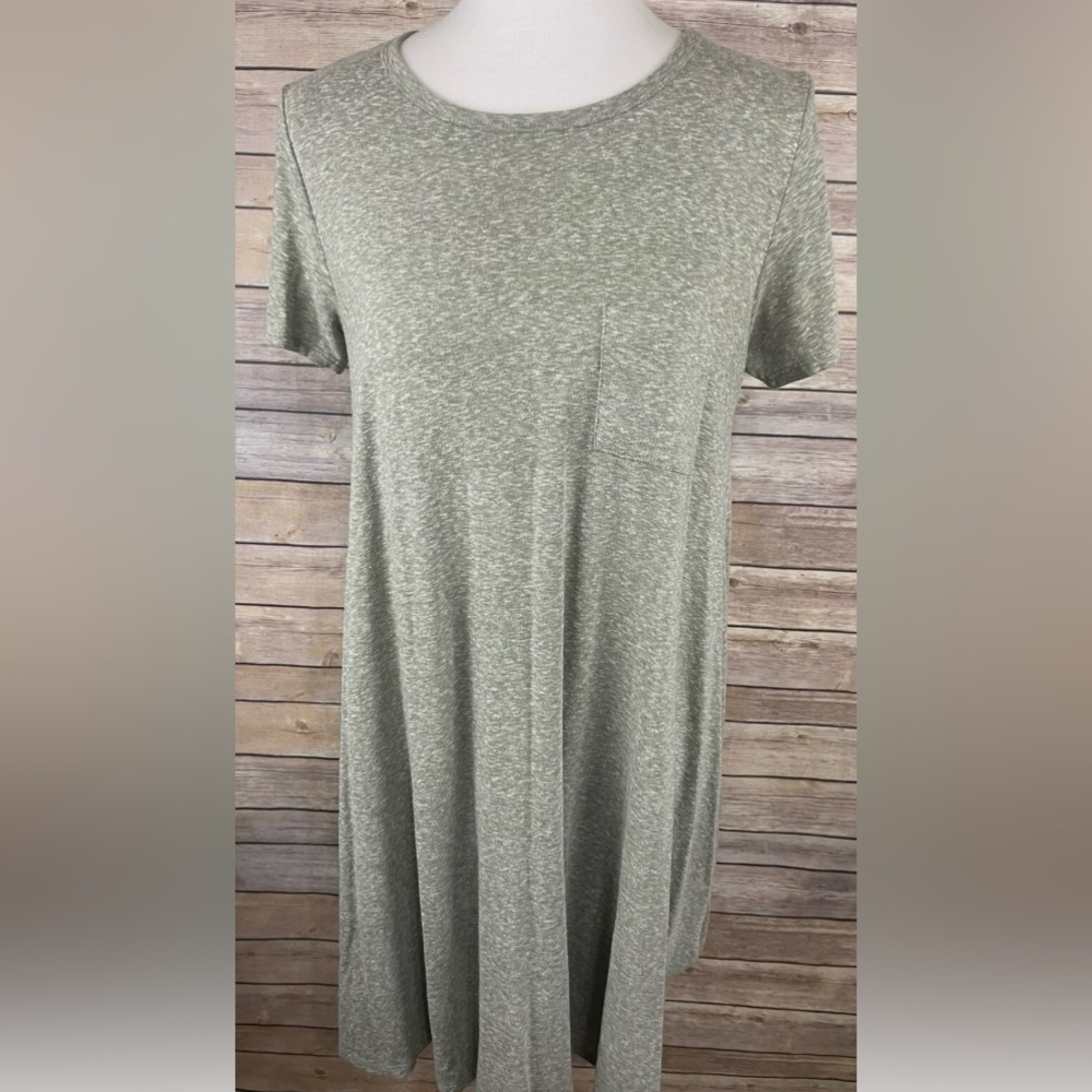 LuLaRoe Soft Heathered Green Shirt/Dress